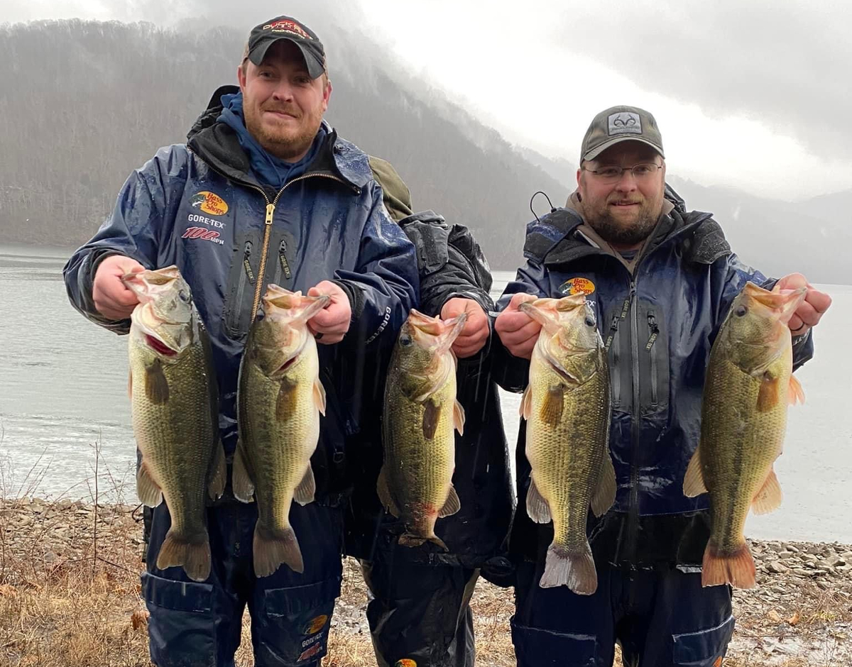 Read more about the article 24 pound bag caught at Bluestone Lake in benefit tournament